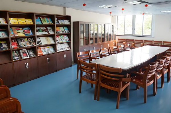 深圳户口需要什么学历再就业_锦鲤附体！男子玩刮刮乐连续5次中奖揽1437万 续开战模启挑刘美式